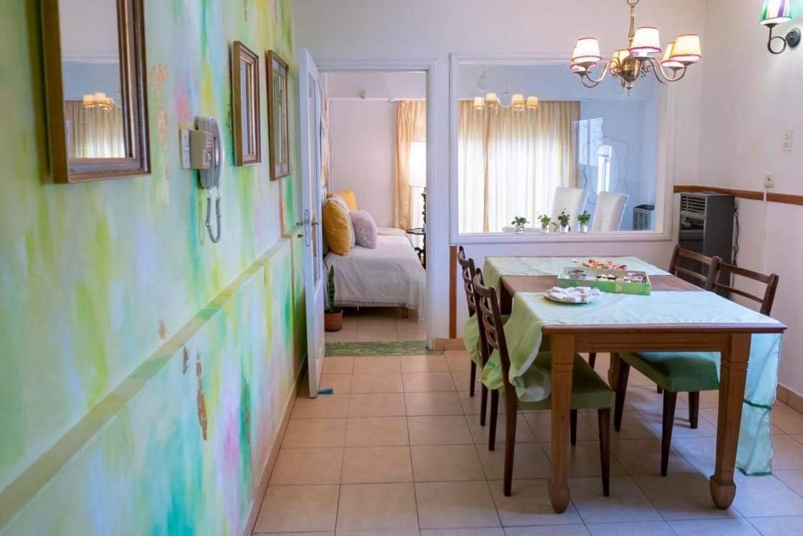 Merlin Apartment *